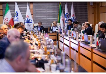 با حضور اعضای هیأت‌مدیره سازمان تأمین اجتماعی و مدیران ارشد شستا و تاپیکو؛ نشست بررسی چالش‌ها و رفع گلوگاه‌های پتروشیمی‌های