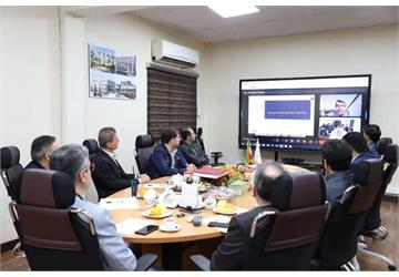 اهدای لوح تقدیر به شرکت پتروشیمی فن‌آوران در نخستین دوره آموزشی شبیه‌سازی فرآیندی دانشگاه صنعت نفت