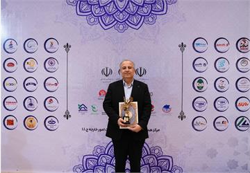 تندیس زرین «چهره‌های نامی صنعت و اقتصاد کشور» بر دستان مدیرعامل پتروشیمی فن‌آوران؛ تجلی استراتژی تاب‌آوری و تداوم تولید