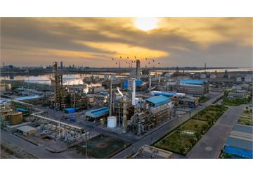 افزایش ۷۴ درصدی سرمایه «شفن» از محل سود انباشته روی میز مجمع فوق‌العاده؛ پتروشیمی فن‌آوران در مسیر اصلاح ساختار مالی و تقویت